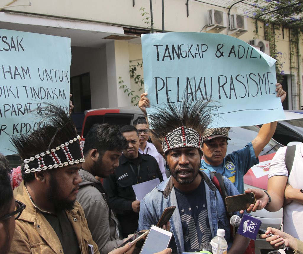 Aksi Warga Papua Melawan Rasisme