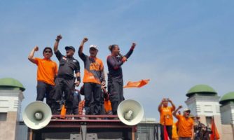 Protes #peringatandarurat Harus Bebas Ancaman