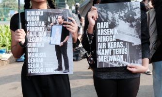 Kritik bukan horor, kok dibalas teror?