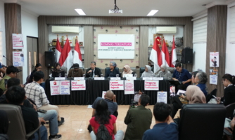 Koalisi: Terus Gelap Tak Kunjung Terang, Putusan PTUN Jakarta Langgengkan Impunitas dan Ingkari Hak Korban Perkosaan Massal Mei 1998